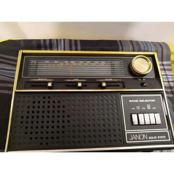 Vintage Janon Solid State AM/FM /TV1 Model No. #2843